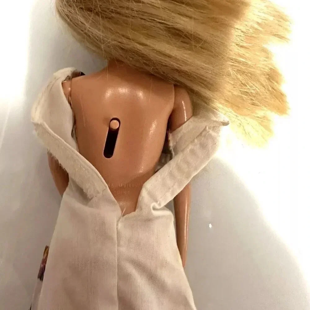 MATTEL BARBIE Doll Blond Hair Articulated Elbows Floral Dress12
